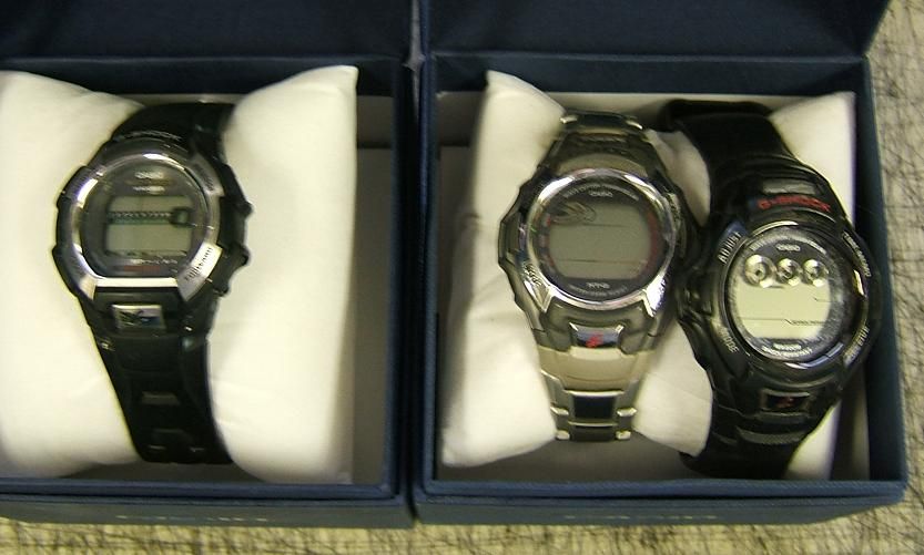 Casio watch. Dead. Used condition. Original box= no