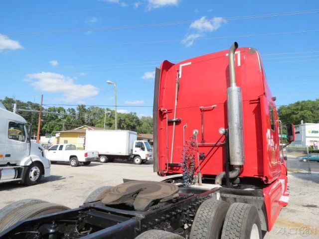 02 Peterbilt 387 semi truck,,NICE TRUCK 02 Peterbilt 387 