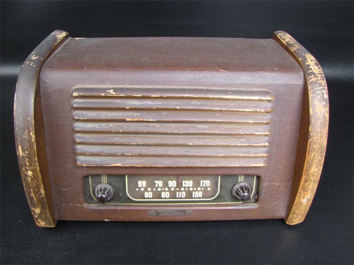 1940s Tele Tone Tube Radio Model 101 Wood Cabinet  