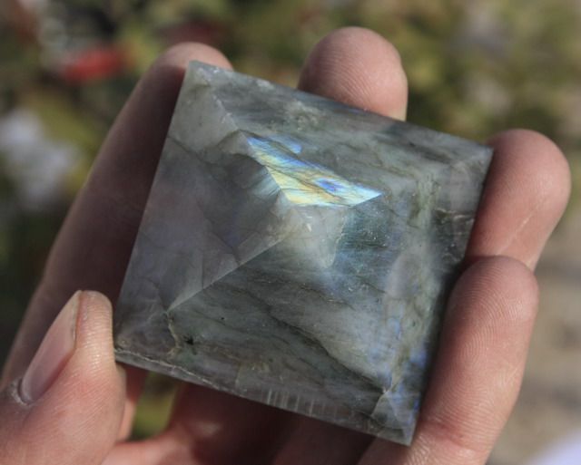 A+ NATURAL Labradorite QUARTZ Crystal PYRAMID HEALING  