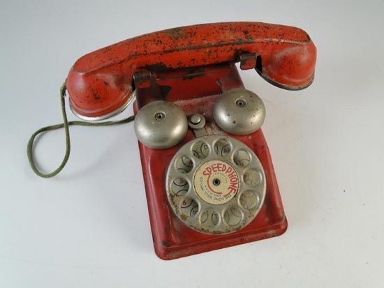 Vintage Tin Litho Toy Rotary Telephone Speed Phone Gong Bell Mfg Co 