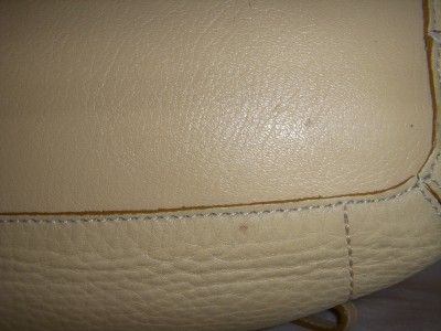 COACH 1429 CREAM PEBBLED LEATHER HOBO TASSEL PURSE/SHOULDERBAG  