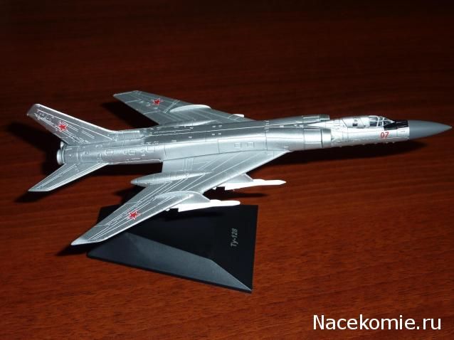   model DieCast or Po 2 or La 7 or IL 2 or Yak 3 or Su 34  