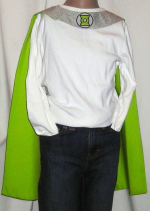 KIDS SUPER HERO CAPE Size Med YOU PICK Superman Green Lantern sewn/lic 