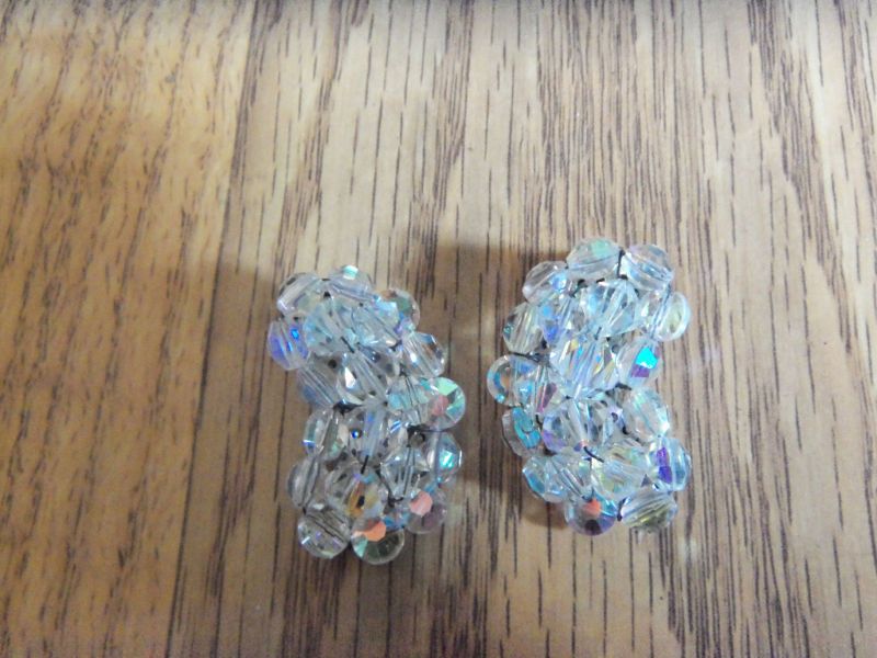 VINTAGE AURORA BOREALIS EARRINGS CLIP CRYSTAL EARRINGS  