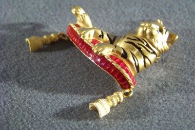   GOLD TONE BOB MACKIE RHINESTONES ENAMEL LION TIGER PIN BROOCH  