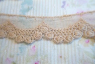 yds Vintage Taupe~Embroidered~Lace~Trim This is so Beautiful WOW 