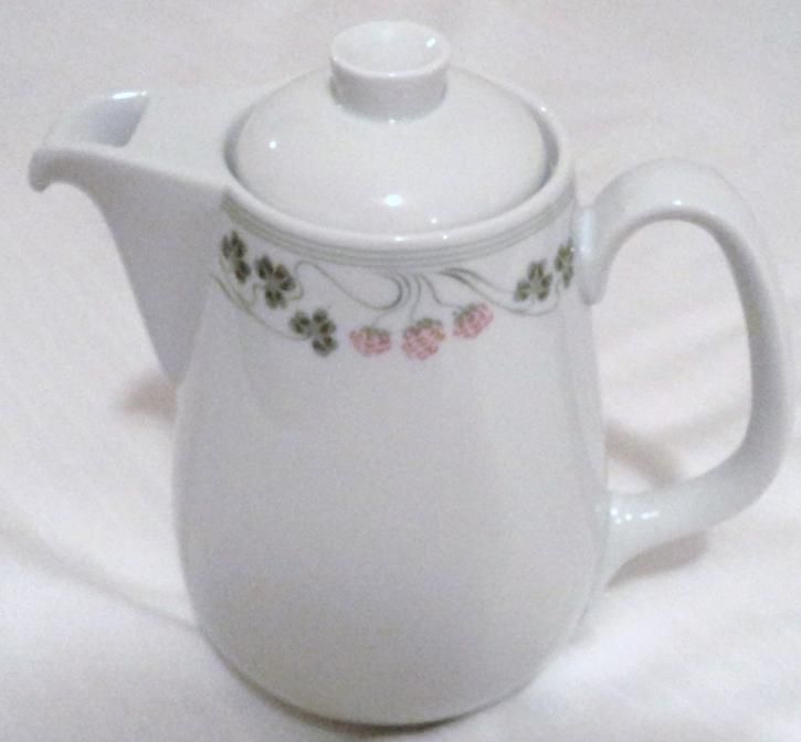 ROSENTHAL CLASSIC ROSE MAISON JEUNESSE COFFEE POT & LID  