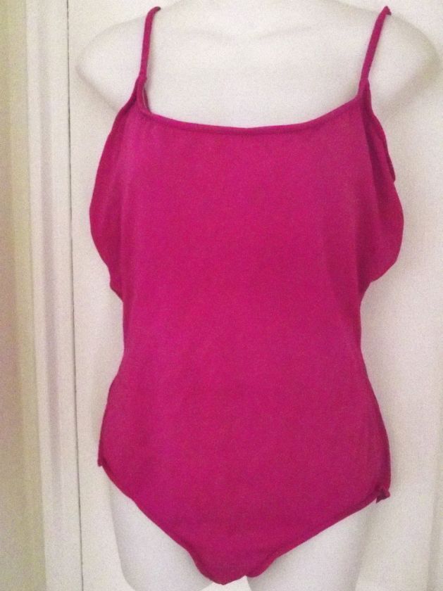 LL BEAN 1 Pc PINK FULL Swimsuit Flattering Sz 20T  