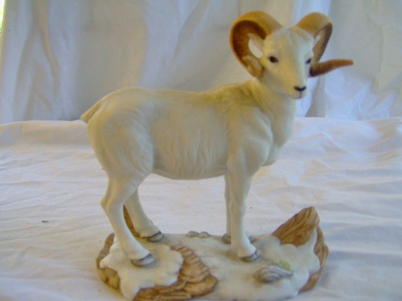 Porcelain Dall Sheep UNC Carolina Ram *  