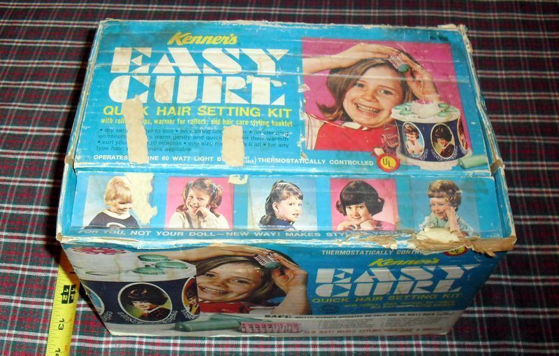 1968 VINTAGE KENNERS *EASY CURL* PLAY SET IN ORIG BOX  