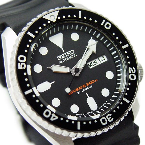 Seiko Automatic 200m Diver Mens Watch SKX007J (Japan)  