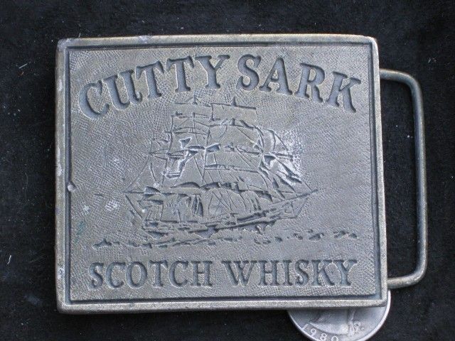 1970s VTG CUTTY SARK WHISKEY BEER BRASS BELT BUCKLE  