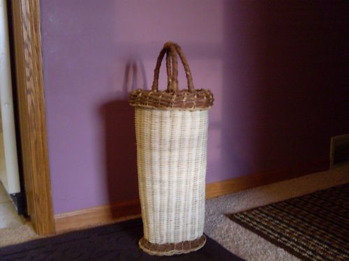 WICKER UMBRELLA/CANE HOLDER OR BASKET  