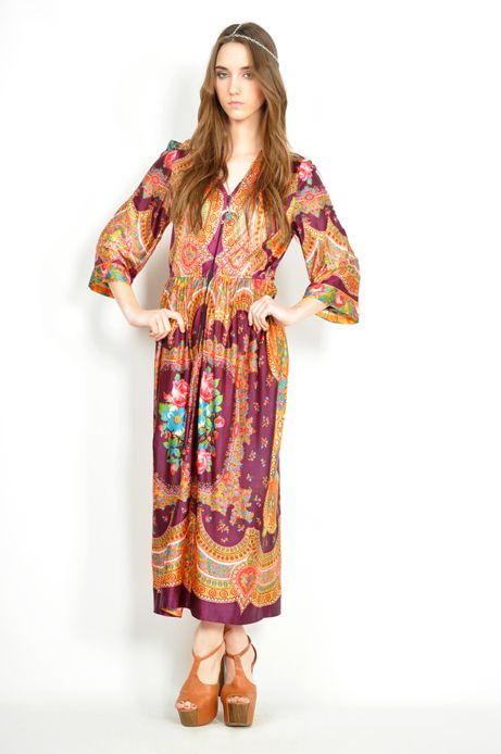 Vtg 70s Colorful ETHNIC BELL SLEEVE Paisley BOHO HIPPIE Festival MAXI 