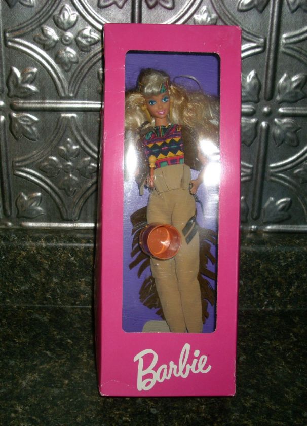 VINTAGE BARBIE AMERICAN INDIAN DOLL IN BOX NEVER PLAYED  