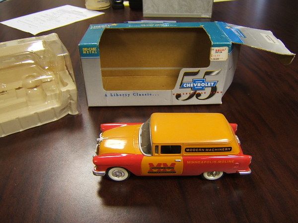 Liberty Classics 1955 Chevy diecast bank Modern Machine  