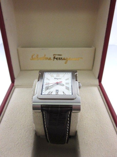 NIB SALVATORE FERRAGAMO Palagio Dial Steel Watch $1500  