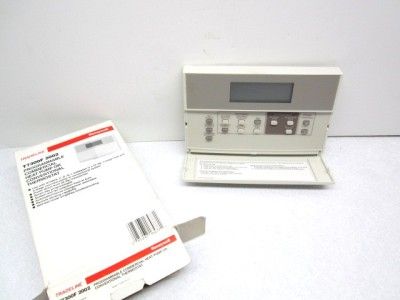 T7300F2002 COMMERCIAL PROGRAMMABLE THERMOSTAT WITH INSTRUCTIONS FREE 