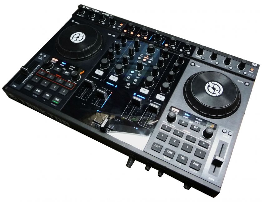 NATIVE INSTRUMENTS NI TRAKTOR KONTROL S4 PRO AUDIO DJ CONTROLLER 