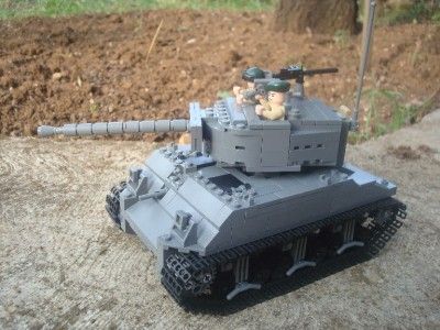 LEGO CUSTOM SET WW2 US SHERMAN MAIN BATTLE TANK BY L@KUDA AND MINIFIGS 