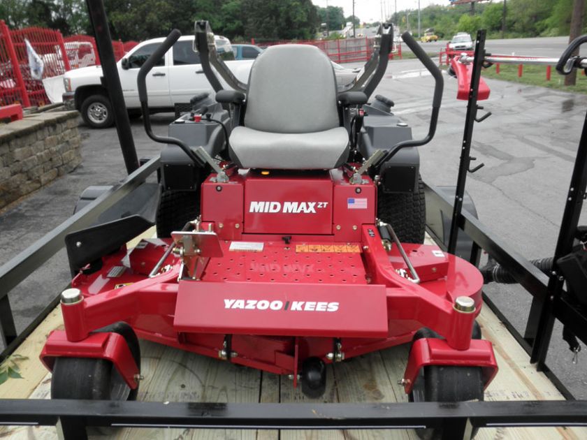 NEW 61 24HP YAZOO/KEES MID MAX ZT MOWER PACKAGE DEAL  